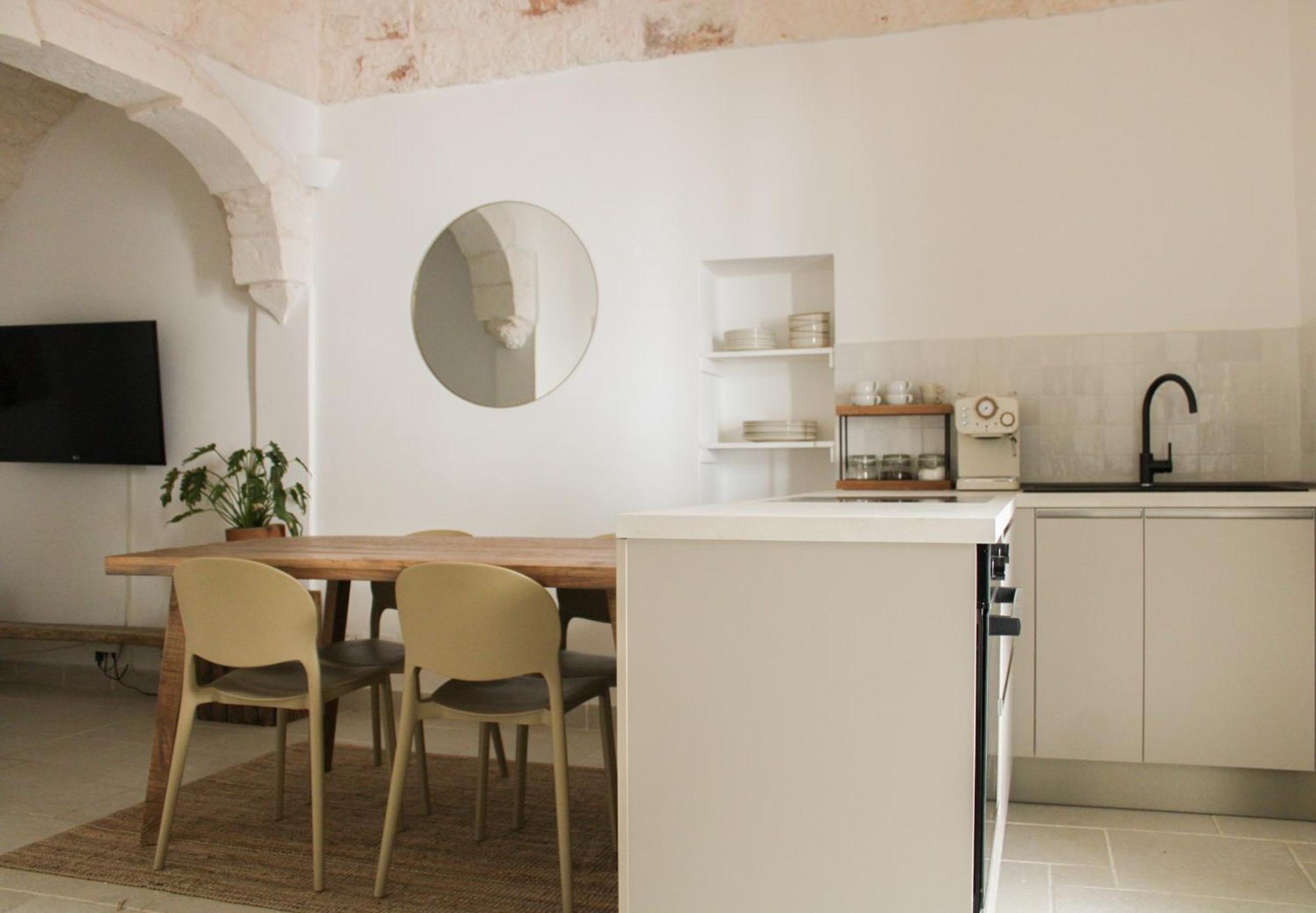 Maja Ostuni Centro - Luxury Apartment Kültér fotó